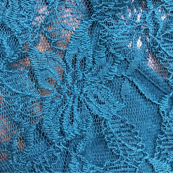Forever 21 Teal Lace Sheath Dress, EUC, S - Picture 9 of 12